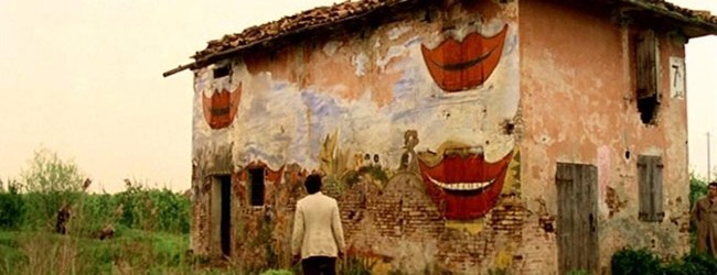 La casa dalle finestre che ridono (1976)