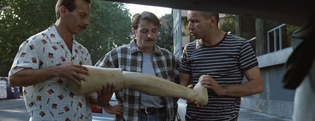 Tre uomini e una gamba (1997)